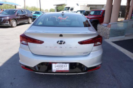 Hyundai, Elantra