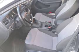 Volkswagen, Jetta