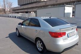 KIA , ავტონაწილები, დისკები და საბურავები, საბურავები