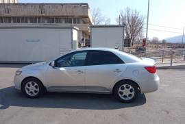 KIA , ავტონაწილები, დისკები და საბურავები, საბურავები