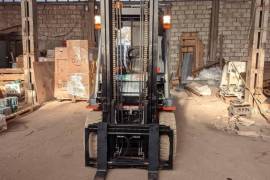 დამტვირთველი FORKLIF