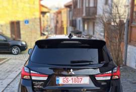 Mitsubishi, Outlander