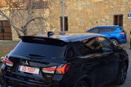 Mitsubishi, Outlander