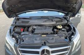 Mercedes-Benz, V-Class, V 250