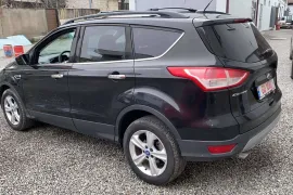Ford, Escape