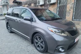 Toyota, Sienna