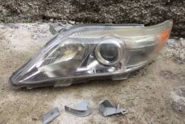 Autoparts, Lights and Bulbs, Front Headlights, TOYOTA 