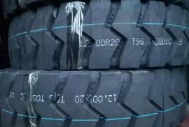 Запчасти  Спецтехники, Колеса и шины