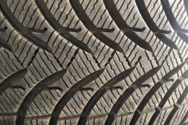 Автозапчасти, Колеса и шины, Шины