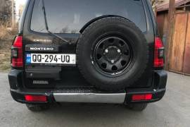 Mitsubishi, Montero