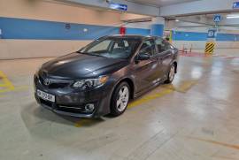 Toyota, Camry