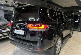 Toyota, Land Cruiser