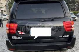 Toyota, Sequoia