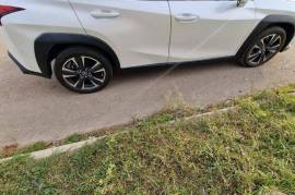 Lexus, UX series, UX 200