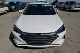 Hyundai, Elantra