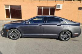 Lincoln, MKZ