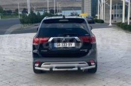 Mitsubishi, Outlander