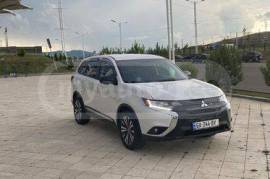Mitsubishi, Outlander