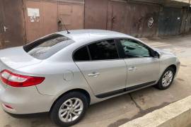 Renault , Fluence