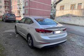 Hyundai, Elantra