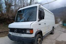 Mercedes-Benz, Vario
