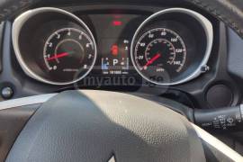 Mitsubishi, Outlander