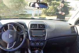 Mitsubishi, Outlander