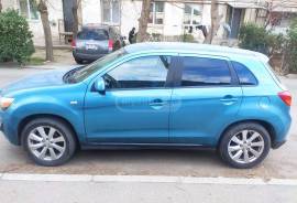 Mitsubishi, Outlander