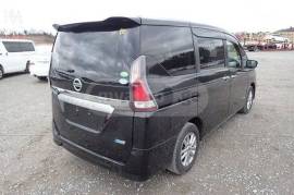 Nissan, Serena