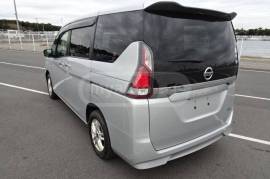 Nissan, Serena