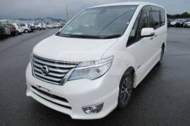 Nissan, Serena