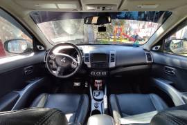 Mitsubishi, Outlander