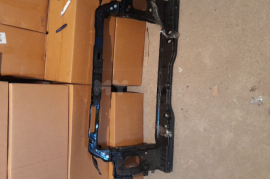 ავტონაწილები, ძარის ნაწილები, წინა ეკრანი, HYUNDAI 