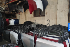 ავტონაწილები, ძარის ნაწილები, კარი მარცხენა , TOYOTA 