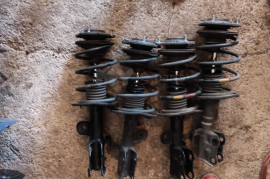 ავტონაწილები, დაკიდების სისტემა და მართვის მექანიზმი, ამორტიზატორი, TOYOTA 