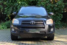 Toyota, RAV4