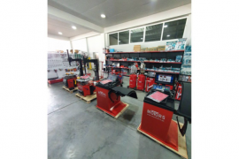 Автозапчасти, Оборудование