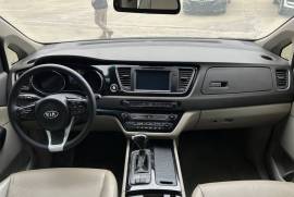 Kia, Carnival