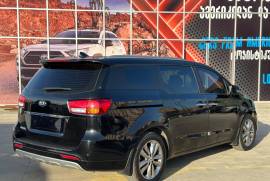 Kia, Carnival