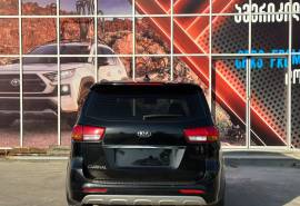 Kia, Carnival