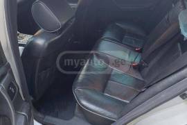 Mercedes-Benz, E CLASS, E 220