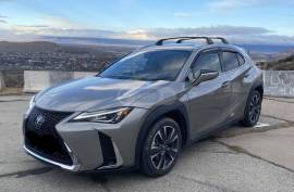 Lexus, UX series, UX 200