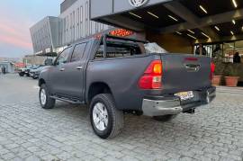 Toyota, Hilux