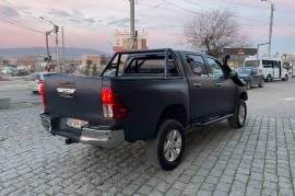 Toyota, Hilux