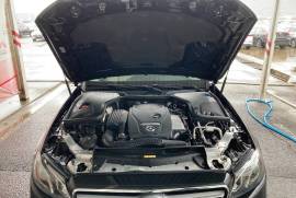 Mercedes-Benz, E CLASS, E 300