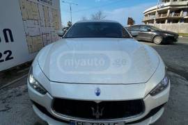 Maserati, Quattroporte