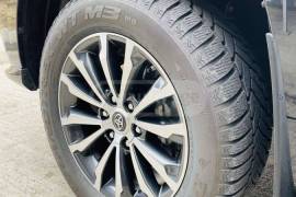 Toyota, Land Cruiser