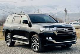 Toyota, Land Cruiser