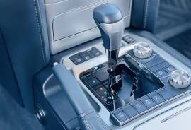 Toyota, Land Cruiser