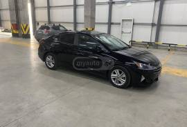 Hyundai, Elantra